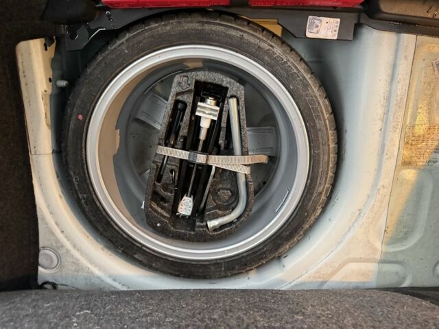 Белый Сеат Ибица, объемом двигателя 1.4 л и пробегом 187 тыс. км за 8550 $, фото 21 на Automoto.ua