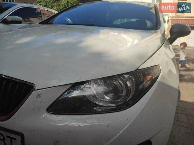 Білий Сеат Ibiza, об'ємом двигуна 1.39 л та пробігом 120 тис. км за 5500 $, фото 5 на Automoto.ua