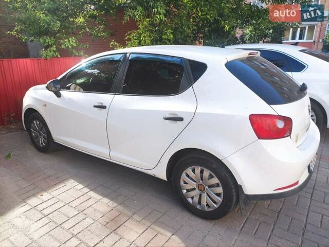 Білий Сеат Ibiza, об'ємом двигуна 1.39 л та пробігом 120 тис. км за 5500 $, фото 3 на Automoto.ua