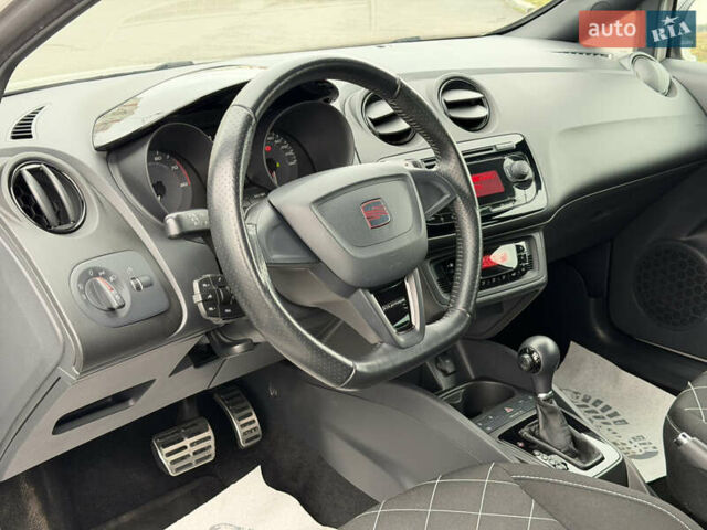 Белый Сеат Ибица, объемом двигателя 1.4 л и пробегом 198 тыс. км за 8111 $, фото 37 на Automoto.ua