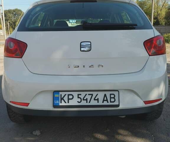 Білий Сеат Ibiza, об'ємом двигуна 1.2 л та пробігом 232 тис. км за 5400 $, фото 5 на Automoto.ua