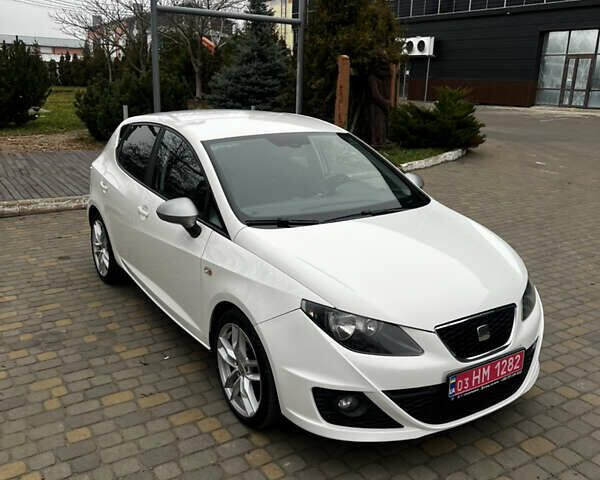 Білий Сеат Ibiza, об'ємом двигуна 1.4 л та пробігом 202 тис. км за 7800 $, фото 5 на Automoto.ua