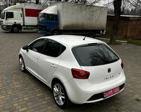 Білий Сеат Ibiza, об'ємом двигуна 1.4 л та пробігом 202 тис. км за 7800 $, фото 12 на Automoto.ua