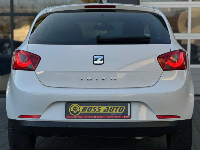 Білий Сеат Ibiza, об'ємом двигуна 1.2 л та пробігом 122 тис. км за 7700 $, фото 4 на Automoto.ua