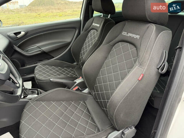 Белый Сеат Ибица, объемом двигателя 1.4 л и пробегом 198 тыс. км за 8111 $, фото 33 на Automoto.ua