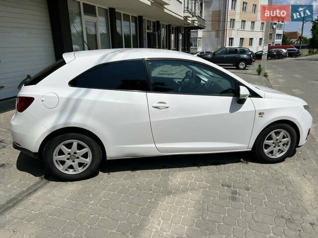 Белый Сеат Ибица, объемом двигателя 1.2 л и пробегом 222 тыс. км за 4700 $, фото 2 на Automoto.ua