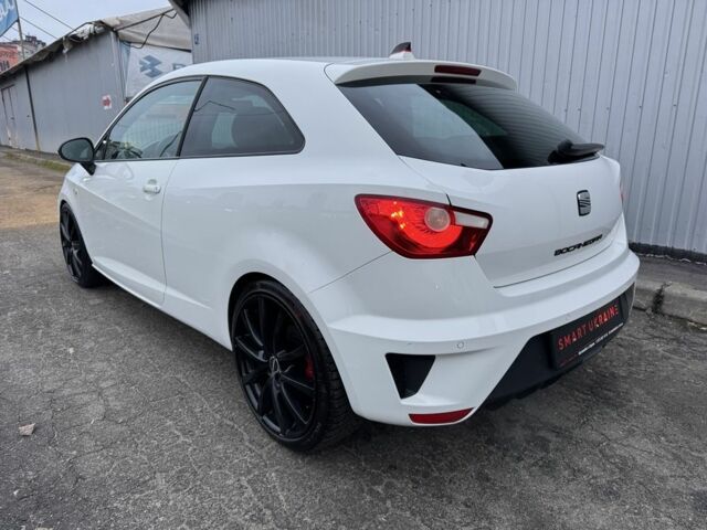 Белый Сеат Ибица, объемом двигателя 1.4 л и пробегом 187 тыс. км за 8550 $, фото 8 на Automoto.ua