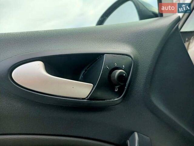 Білий Сеат Ibiza, об'ємом двигуна 1.4 л та пробігом 191 тис. км за 7999 $, фото 26 на Automoto.ua