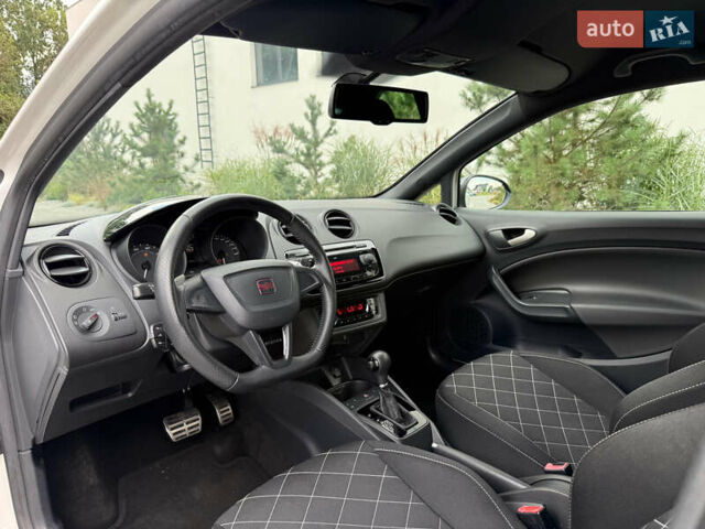 Сеат Ибица 2010 в Луцке на Automoto.ua Белый Сеат Ибица, объемом двигателя 1.4 л и пробегом 197 тыс. км за 7300 $, фото 22 на Automoto.ua