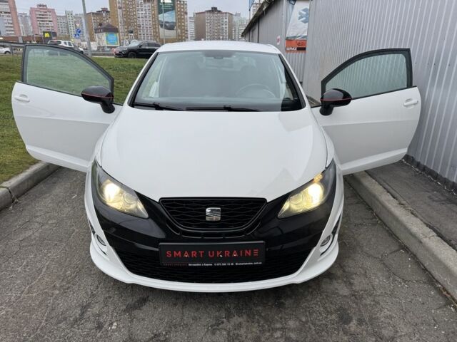 Белый Сеат Ибица, объемом двигателя 1.4 л и пробегом 187 тыс. км за 8550 $, фото 4 на Automoto.ua