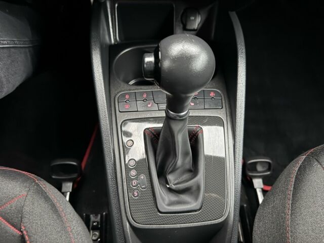 Белый Сеат Ибица, объемом двигателя 1.4 л и пробегом 187 тыс. км за 8550 $, фото 15 на Automoto.ua