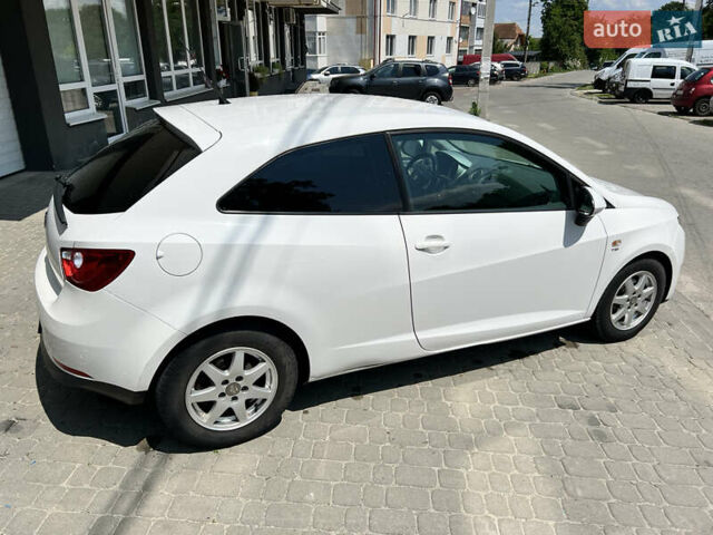 Білий Сеат Ibiza, об'ємом двигуна 1.2 л та пробігом 221 тис. км за 4850 $, фото 12 на Automoto.ua