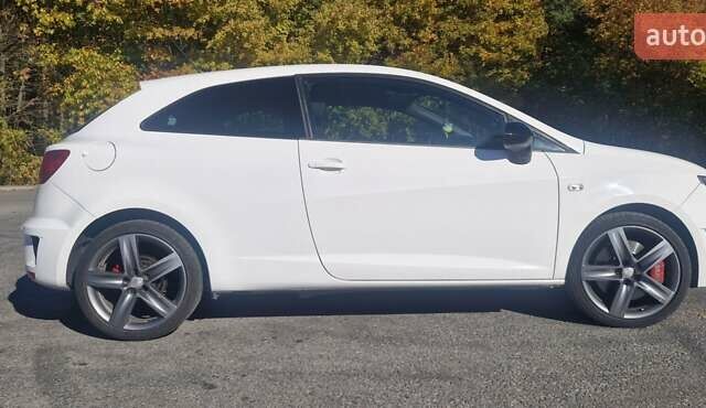 Білий Сеат Ibiza, об'ємом двигуна 1.39 л та пробігом 194 тис. км за 7300 $, фото 5 на Automoto.ua