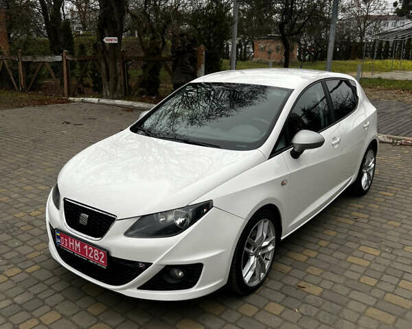 Білий Сеат Ibiza, об'ємом двигуна 1.4 л та пробігом 202 тис. км за 7800 $, фото 1 на Automoto.ua