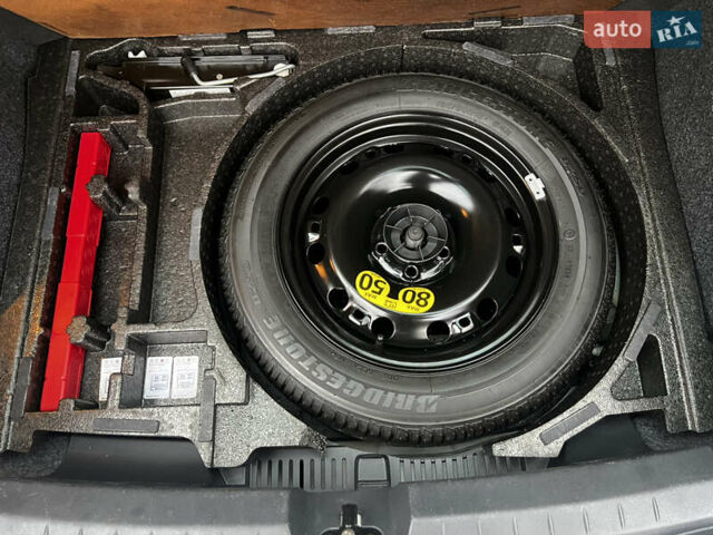 Білий Сеат Ibiza, об'ємом двигуна 1.4 л та пробігом 202 тис. км за 7800 $, фото 58 на Automoto.ua