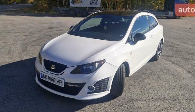 Білий Сеат Ibiza, об'ємом двигуна 1.39 л та пробігом 194 тис. км за 7300 $, фото 4 на Automoto.ua