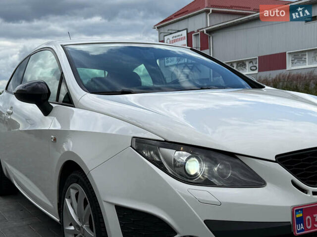 Сеат Ибица 2010 в Луцке на Automoto.ua Белый Сеат Ибица, объемом двигателя 1.4 л и пробегом 197 тыс. км за 7300 $, фото 11 на Automoto.ua
