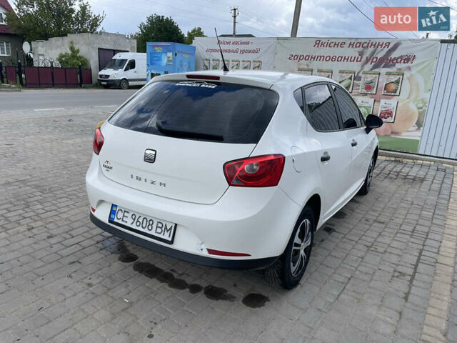 Белый Сеат Ибица, объемом двигателя 1.2 л и пробегом 384 тыс. км за 3750 $, фото 4 на Automoto.ua