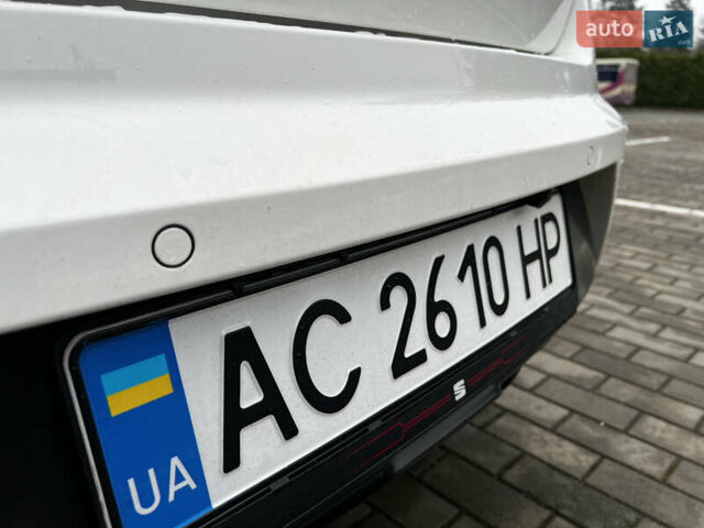 Білий Сеат Ibiza, об'ємом двигуна 1.4 л та пробігом 193 тис. км за 8500 $, фото 25 на Automoto.ua