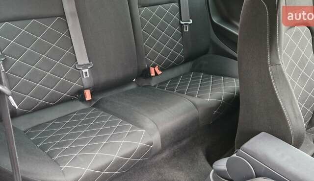 Білий Сеат Ibiza, об'ємом двигуна 1.39 л та пробігом 194 тис. км за 7300 $, фото 9 на Automoto.ua