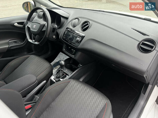 Білий Сеат Ibiza, об'ємом двигуна 1.4 л та пробігом 202 тис. км за 7800 $, фото 32 на Automoto.ua