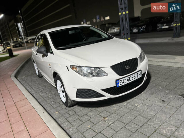 Білий Сеат Ibiza, об'ємом двигуна 1.39 л та пробігом 99 тис. км за 3900 $, фото 65 на Automoto.ua