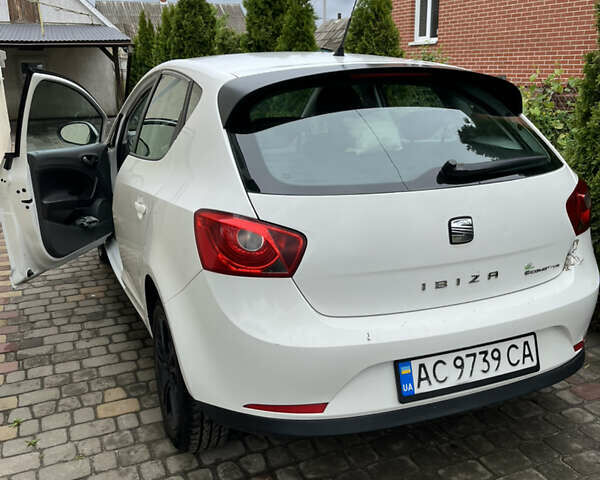 Белый Сеат Ибица, объемом двигателя 1.2 л и пробегом 199 тыс. км за 4700 $, фото 5 на Automoto.ua