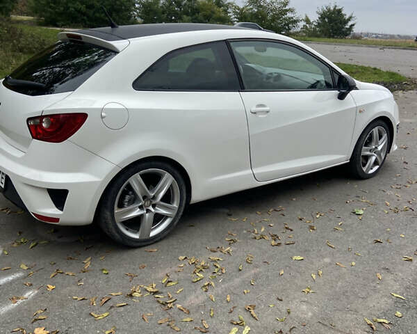 Білий Сеат Ibiza, об'ємом двигуна 1.4 л та пробігом 173 тис. км за 7500 $, фото 43 на Automoto.ua