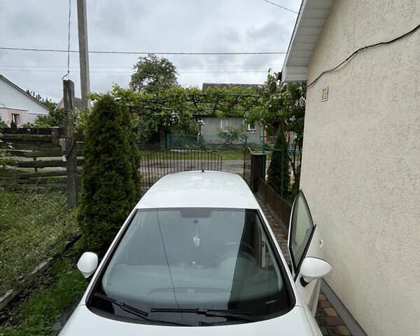 Белый Сеат Ибица, объемом двигателя 1.2 л и пробегом 199 тыс. км за 4700 $, фото 6 на Automoto.ua