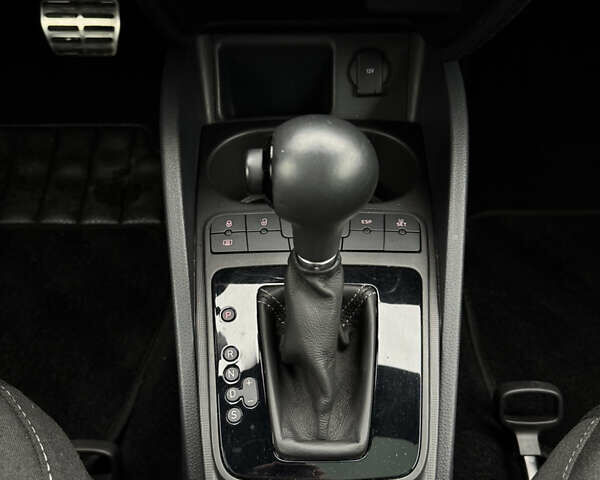 Білий Сеат Ibiza, об'ємом двигуна 1.4 л та пробігом 156 тис. км за 8200 $, фото 26 на Automoto.ua