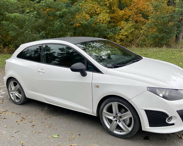 Білий Сеат Ibiza, об'ємом двигуна 1.4 л та пробігом 173 тис. км за 7500 $, фото 32 на Automoto.ua