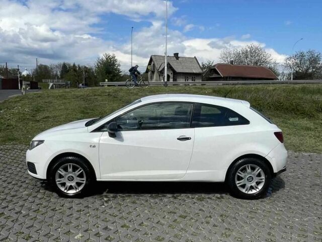 Білий Сеат Ibiza, об'ємом двигуна 1.2 л та пробігом 215 тис. км за 2499 $, фото 16 на Automoto.ua