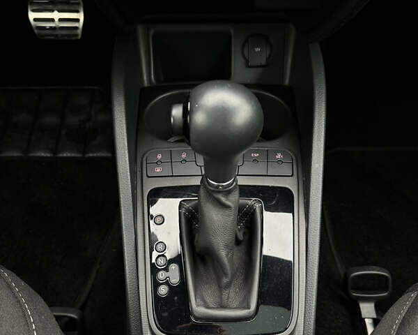 Білий Сеат Ibiza, об'ємом двигуна 1.4 л та пробігом 157 тис. км за 7300 $, фото 27 на Automoto.ua