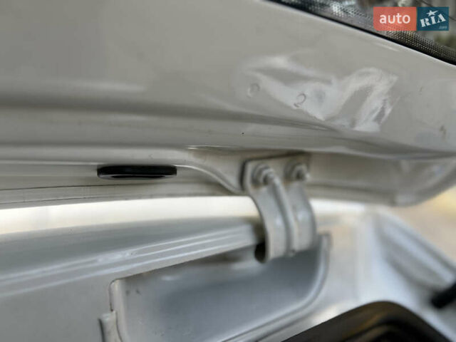 Білий Сеат Ibiza, об'ємом двигуна 1.39 л та пробігом 99 тис. км за 3900 $, фото 41 на Automoto.ua