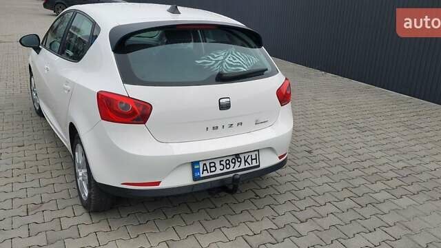 Білий Сеат Ibiza, об'ємом двигуна 1.2 л та пробігом 221 тис. км за 5900 $, фото 3 на Automoto.ua