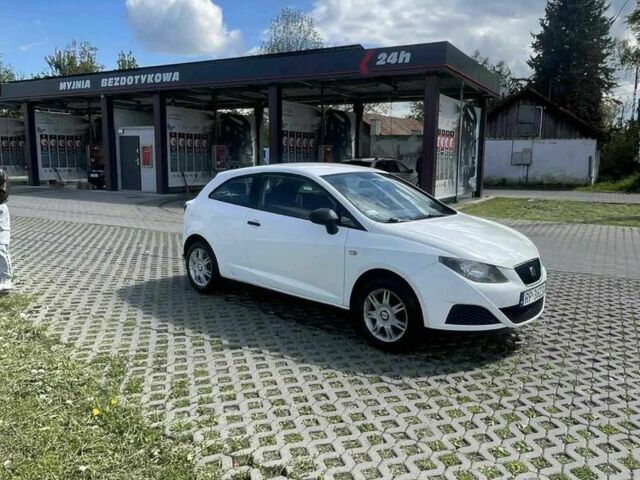 Білий Сеат Ibiza, об'ємом двигуна 1.2 л та пробігом 215 тис. км за 2499 $, фото 17 на Automoto.ua