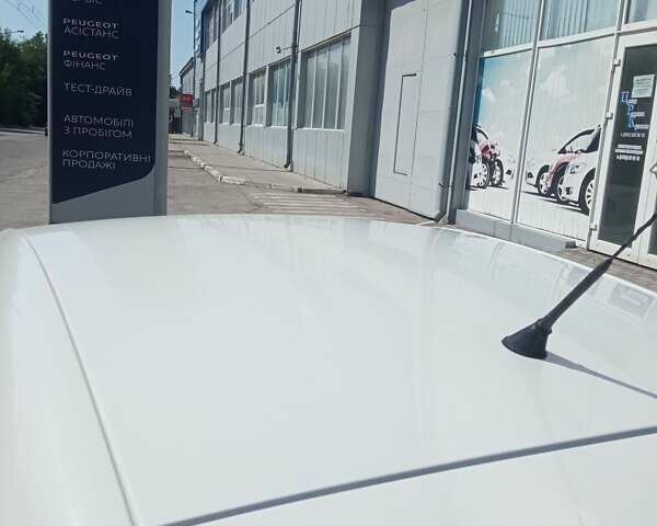 Білий Сеат Ibiza, об'ємом двигуна 1.2 л та пробігом 190 тис. км за 4500 $, фото 14 на Automoto.ua