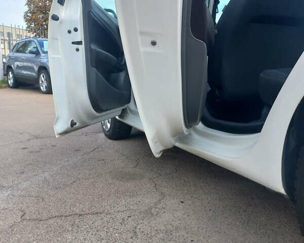 Білий Сеат Ibiza, об'ємом двигуна 1.2 л та пробігом 220 тис. км за 4600 $, фото 10 на Automoto.ua