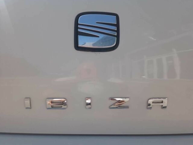 Белый Сеат Ибица, объемом двигателя 1.2 л и пробегом 190 тыс. км за 4500 $, фото 3 на Automoto.ua