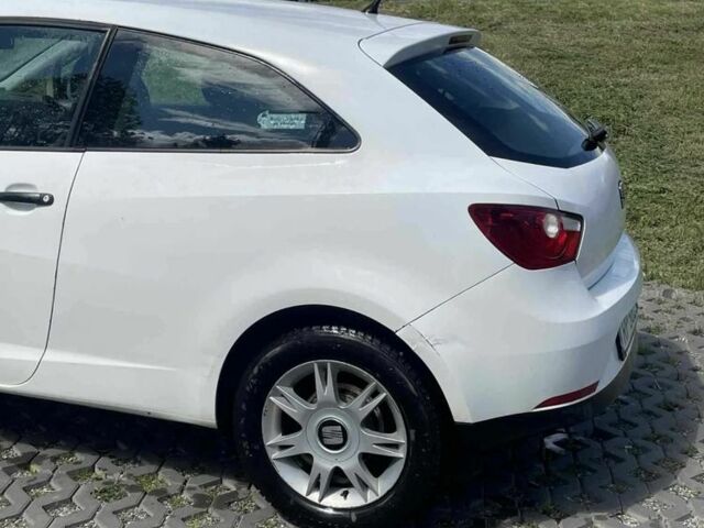 Білий Сеат Ibiza, об'ємом двигуна 1.2 л та пробігом 215 тис. км за 2499 $, фото 20 на Automoto.ua