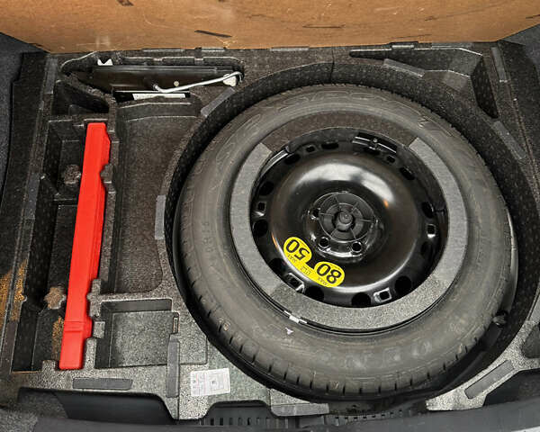 Білий Сеат Ibiza, об'ємом двигуна 1.4 л та пробігом 157 тис. км за 7300 $, фото 33 на Automoto.ua