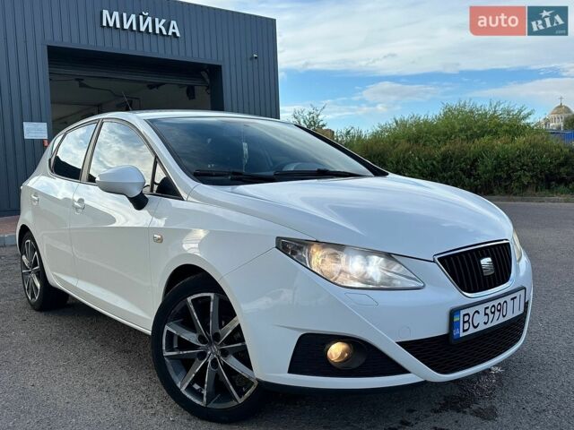 Белый Сеат Ибица, объемом двигателя 1.4 л и пробегом 135 тыс. км за 6200 $, фото 1 на Automoto.ua