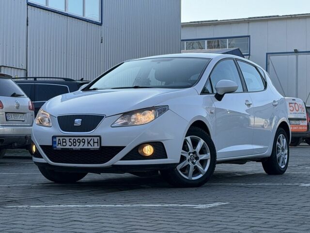 Белый Сеат Ибица, объемом двигателя 1.2 л и пробегом 220 тыс. км за 4999 $, фото 1 на Automoto.ua