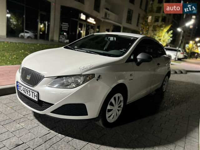 Білий Сеат Ibiza, об'ємом двигуна 1.39 л та пробігом 99 тис. км за 3900 $, фото 66 на Automoto.ua