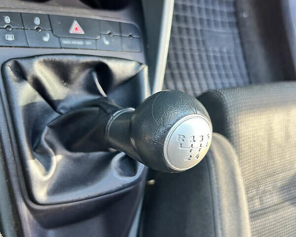 Білий Сеат Ibiza, об'ємом двигуна 1.39 л та пробігом 99 тис. км за 3900 $, фото 25 на Automoto.ua