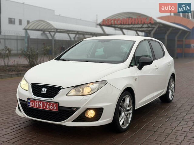 Белый Сеат Ибица, объемом двигателя 0 л и пробегом 193 тыс. км за 9300 $, фото 2 на Automoto.ua