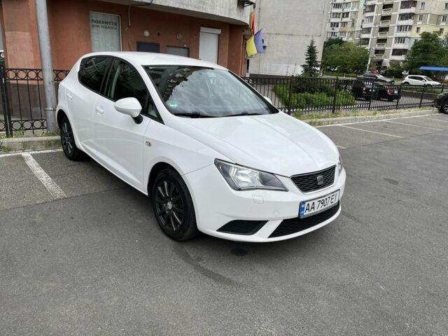 Белый Сеат Ибица, объемом двигателя 1.4 л и пробегом 170 тыс. км за 7000 $, фото 1 на Automoto.ua