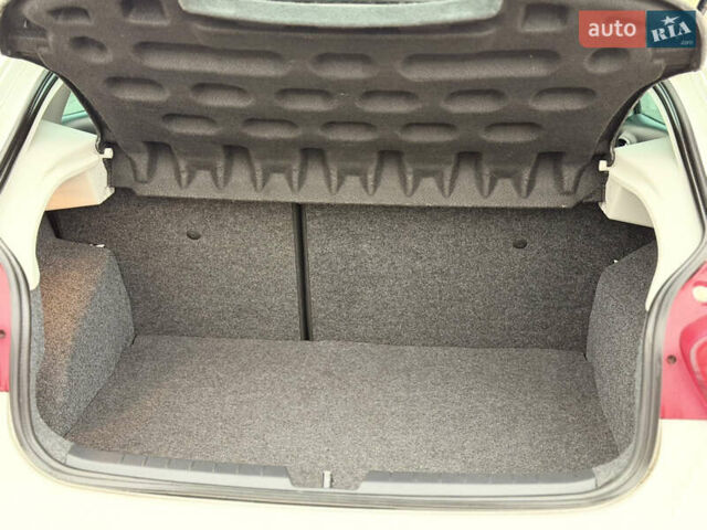 Белый Сеат Ибица, объемом двигателя 0 л и пробегом 193 тыс. км за 9300 $, фото 15 на Automoto.ua