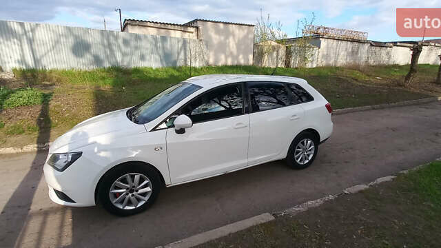 Белый Сеат Ибица, объемом двигателя 1.2 л и пробегом 165 тыс. км за 6500 $, фото 1 на Automoto.ua