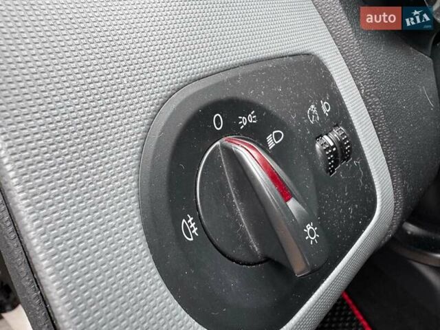 Белый Сеат Ибица, объемом двигателя 1.2 л и пробегом 225 тыс. км за 5990 $, фото 27 на Automoto.ua